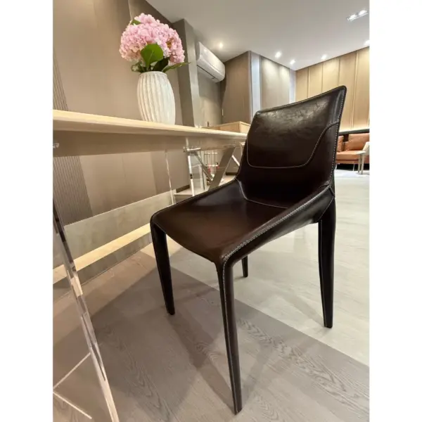 【設計款皮革餐椅】馥革雅椅｜全皮包覆 工業風 北歐現代居家首選